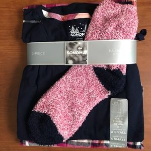 Sonoma 3 Piece PJ Set NWT
